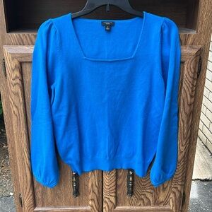 Women’s Sweater Top
